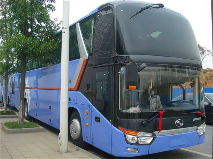 济南租车45座旅游大巴价格