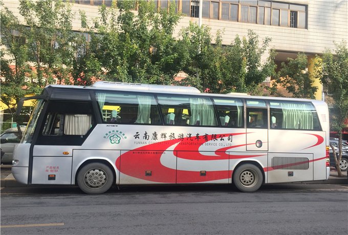 济南市租大巴需要多少钱，济南市租旅游大巴